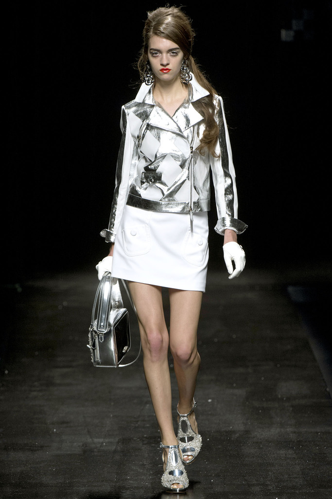 Moschino 2013DƬ