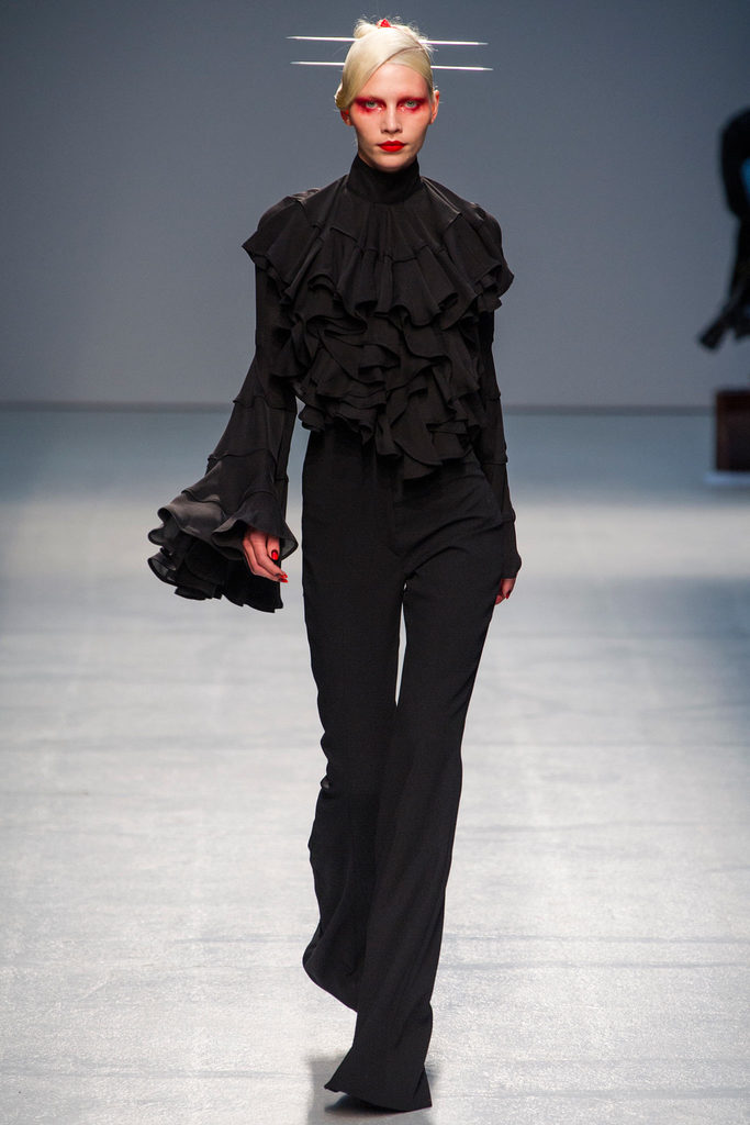 Gareth Pugh 2013DƬ