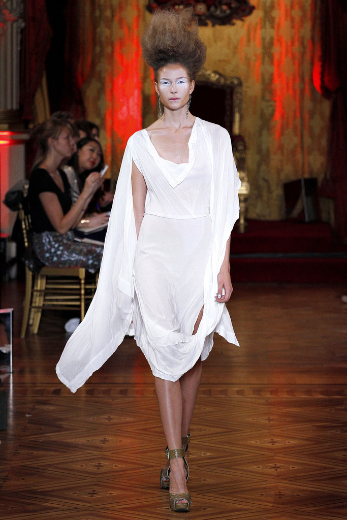 Vivienne Westwood 2013DƬ