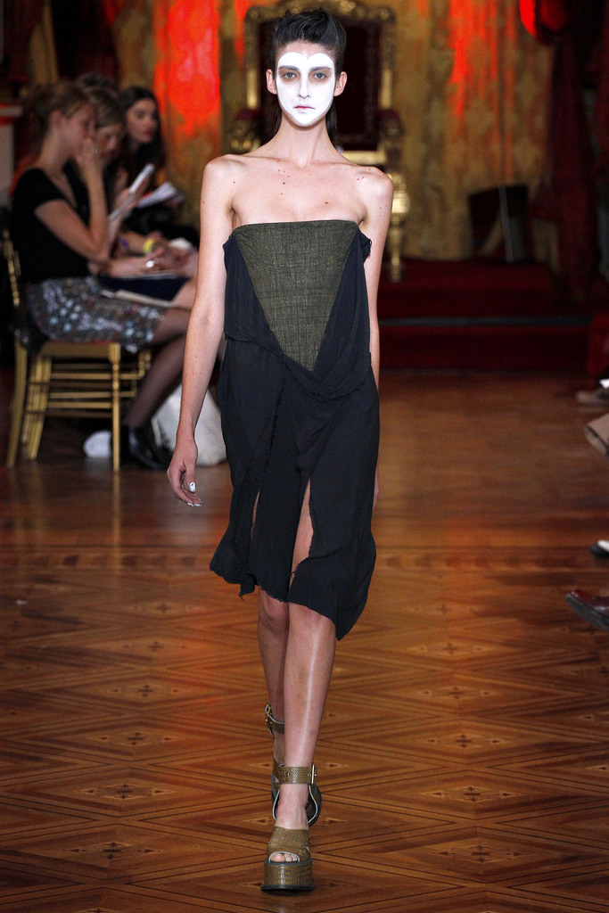 Vivienne Westwood 2013DƬ