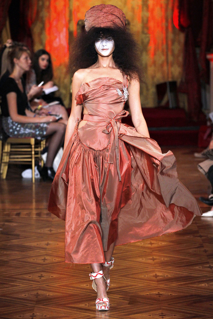 Vivienne Westwood 2013(chng)DƬ