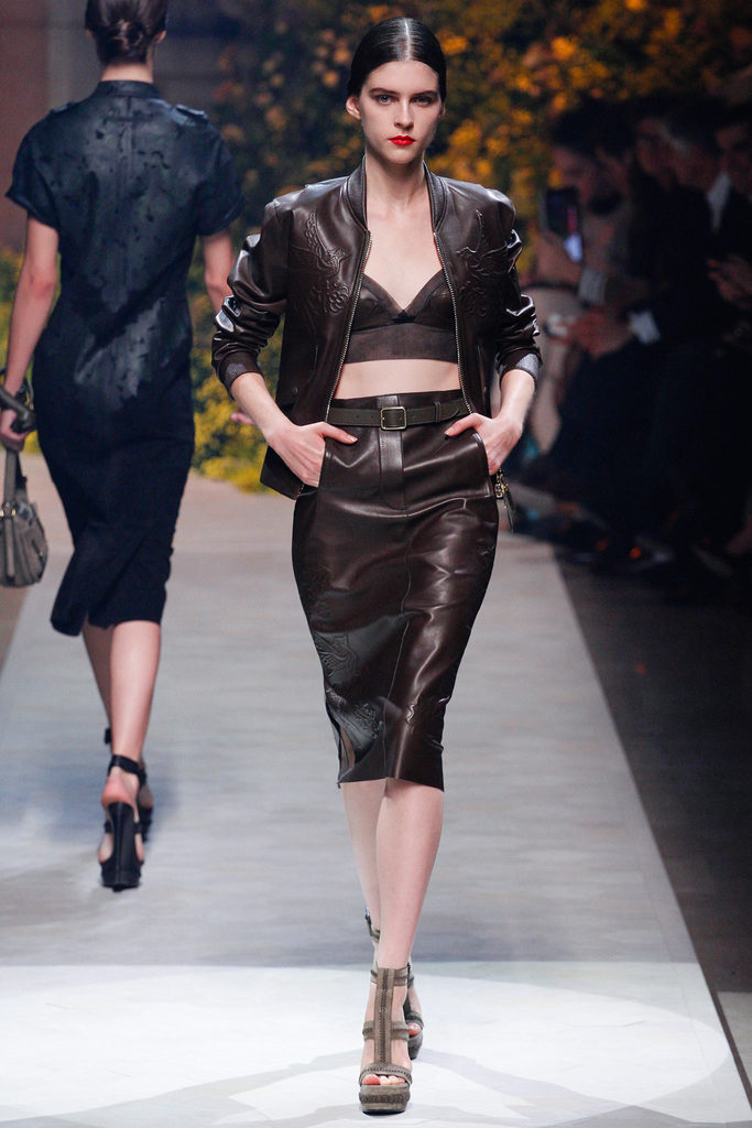 Loewe 2013DƬ