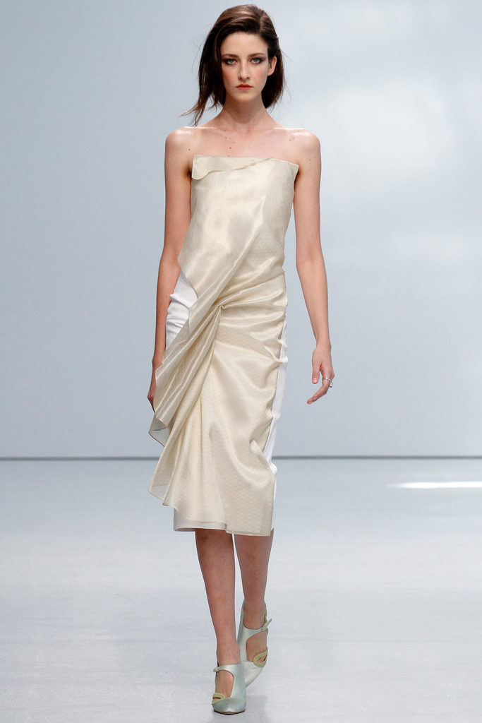 Anne Valerie Hash 2013DƬ