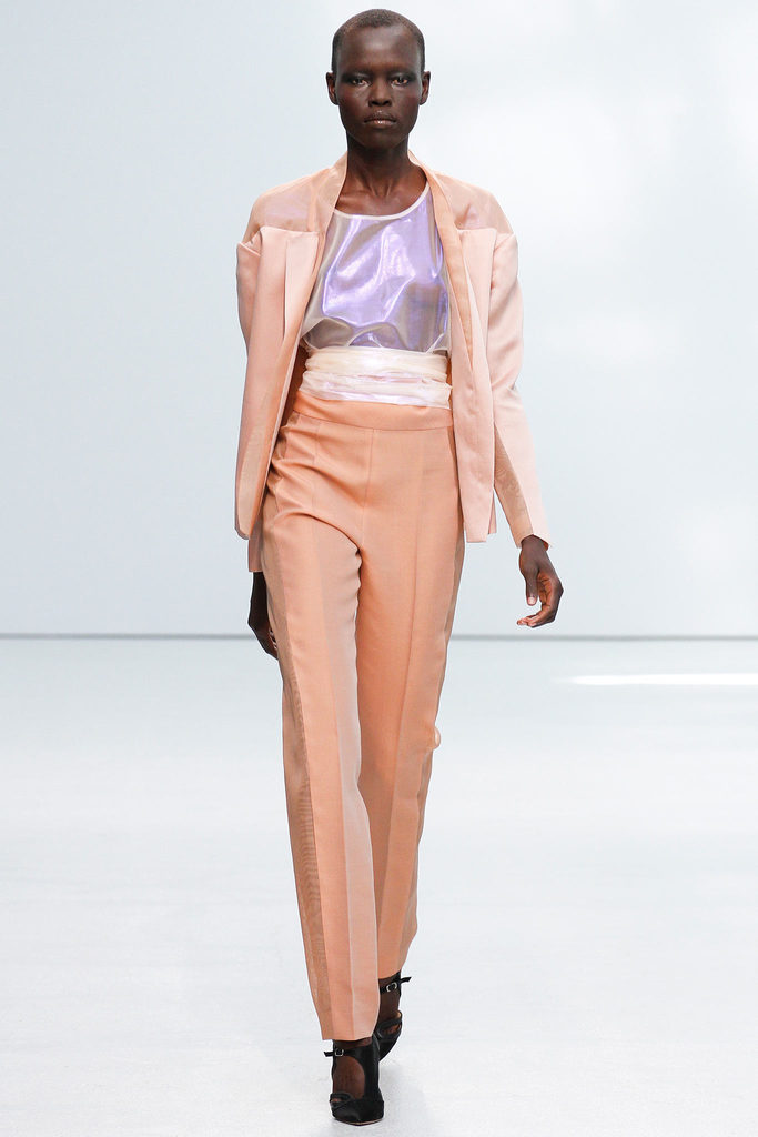 Anne Valerie Hash 2013DƬ