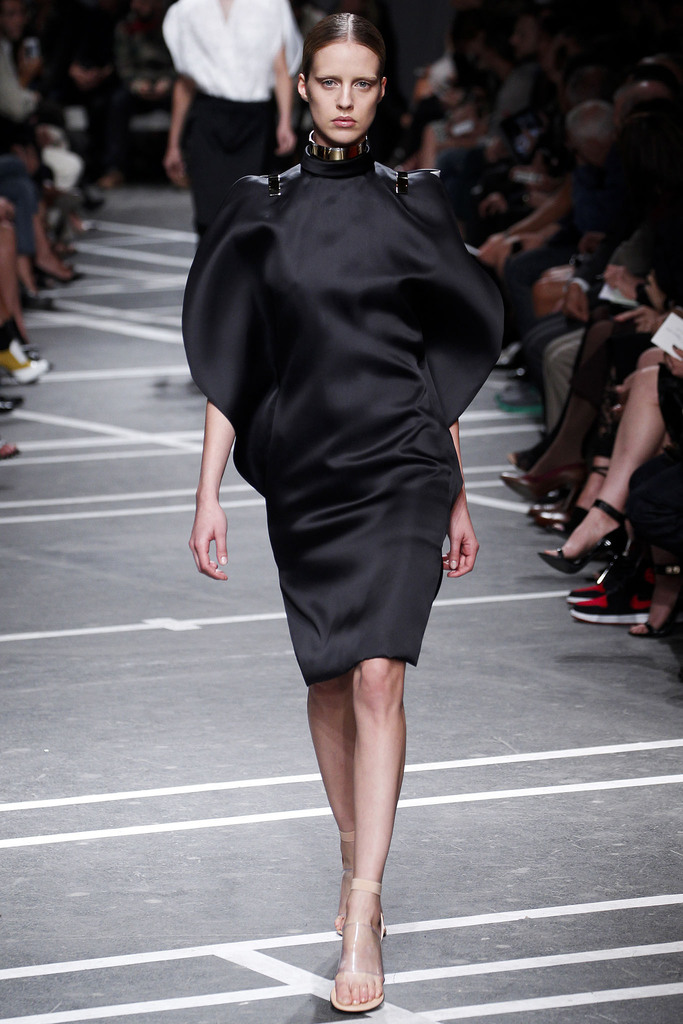 Givenchy 2013DƬ