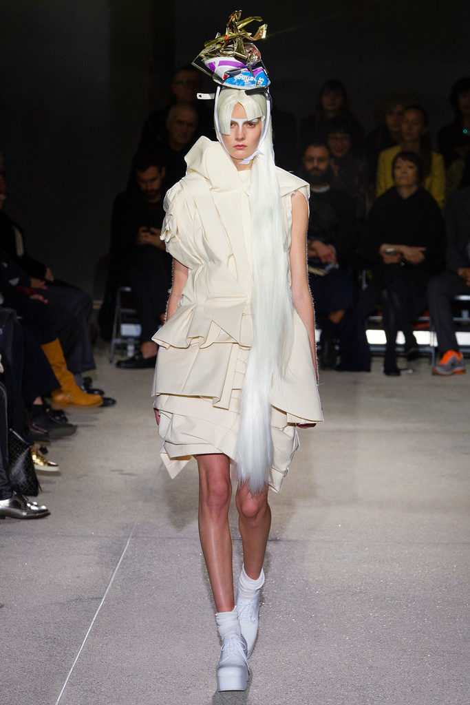 Comme des Garcons 2013DƬ
