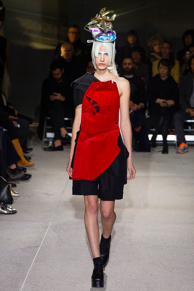 Comme des Garcons 2013DƬ