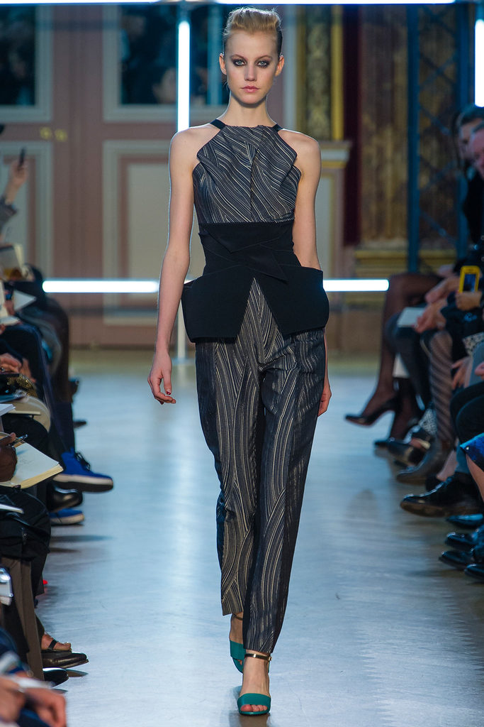Roland Mouret 2013DƬ