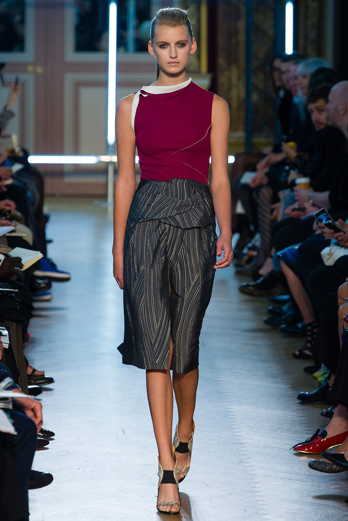 Roland Mouret 2013DƬ