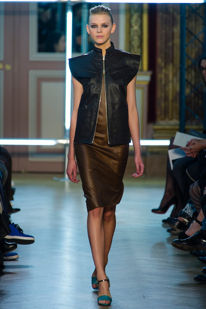 Roland Mouret 2013DƬ