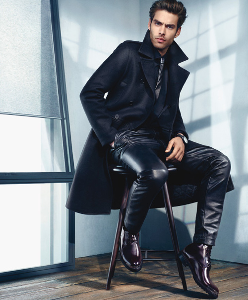 Kenneth Cole 2012ﶬVDƬ