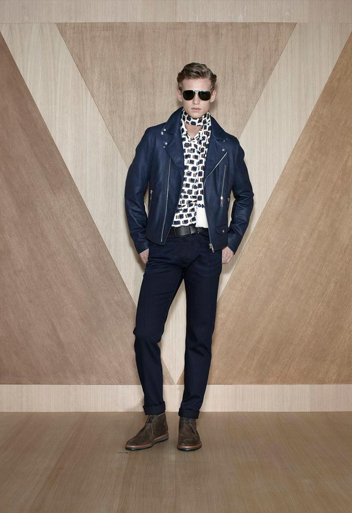 Louis Vuitton 2012ﶬbLookbookDƬ