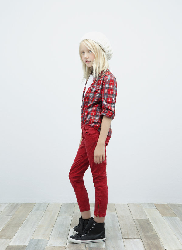 ZARA 8ͯb LookbookDƬ