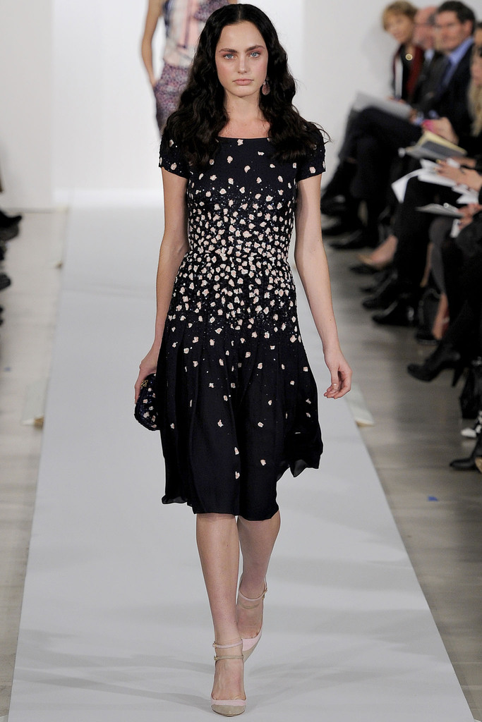 Oscar De La Renta 2013DDƬ
