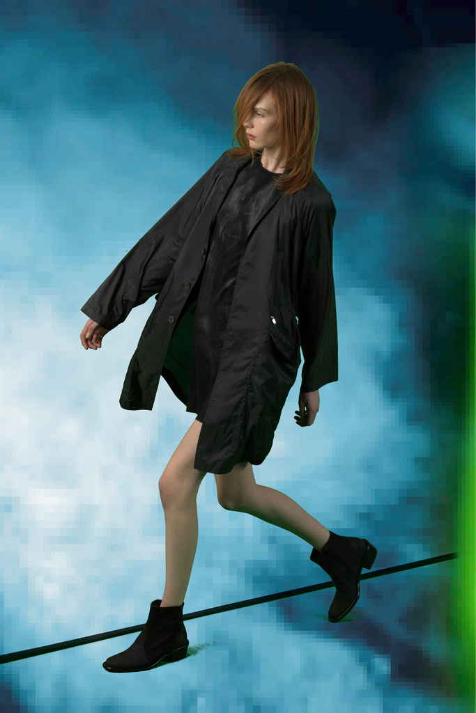 Theyskens Theory 2013DDƬ