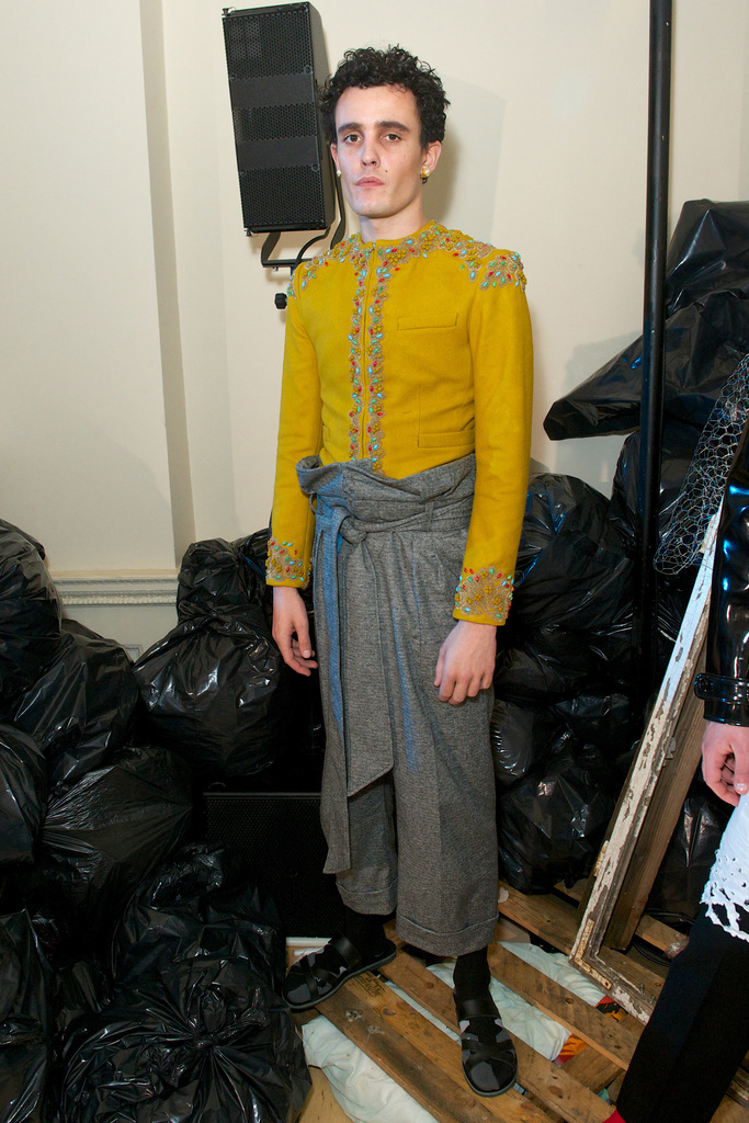 Meadham Kirchhoff 2013ﶬbDDƬ