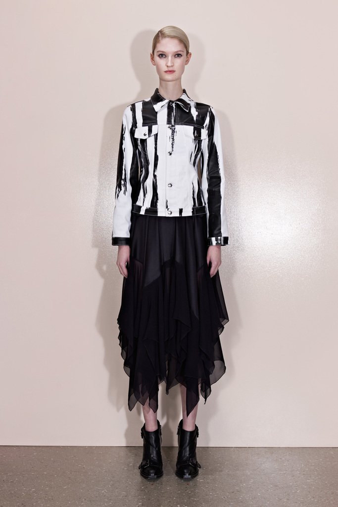 McQ 2013DDƬ