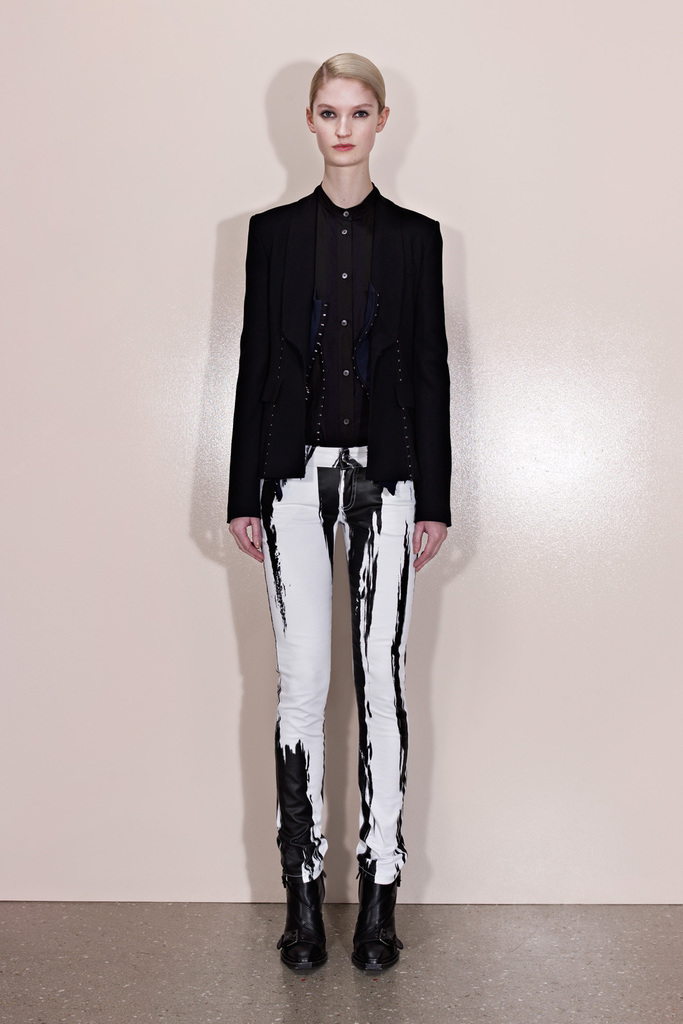 McQ 2013DDƬ