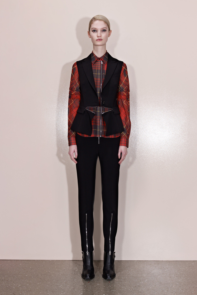 McQ 2013DDƬ