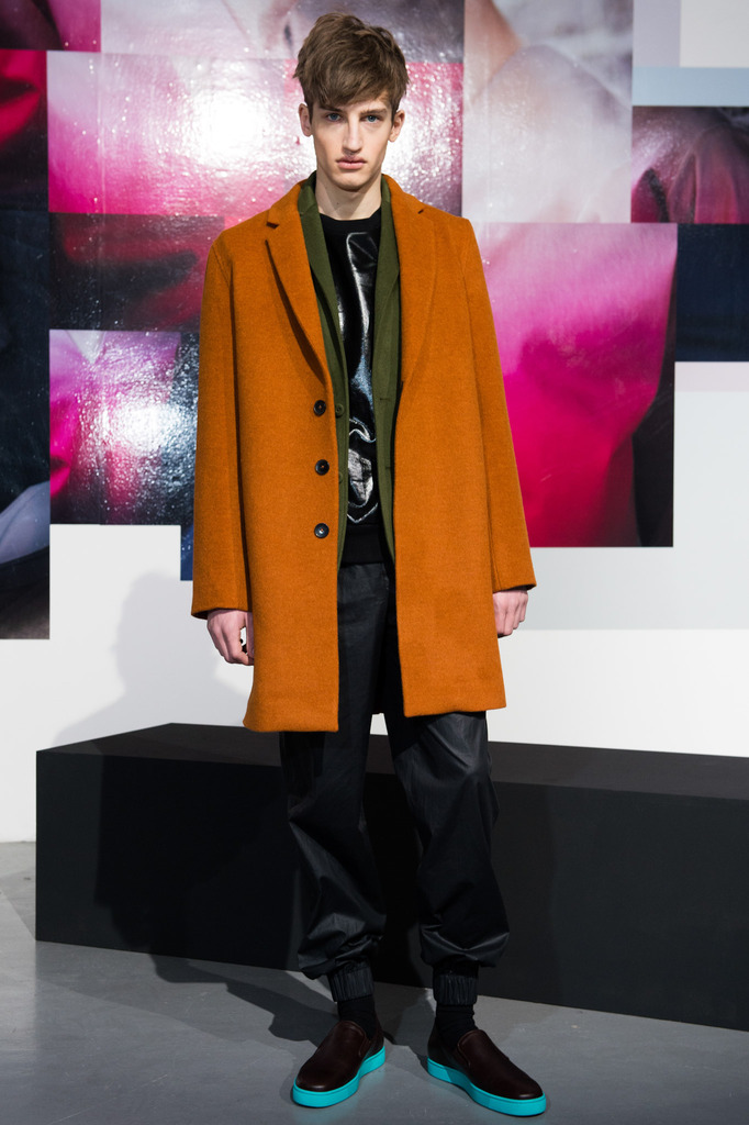 Jonathan Saunders 2013ﶬbDDƬ