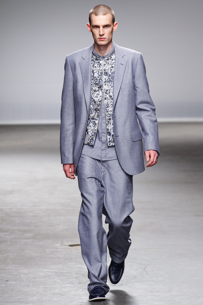 Richard Nicoll 2013ﶬbDDƬ