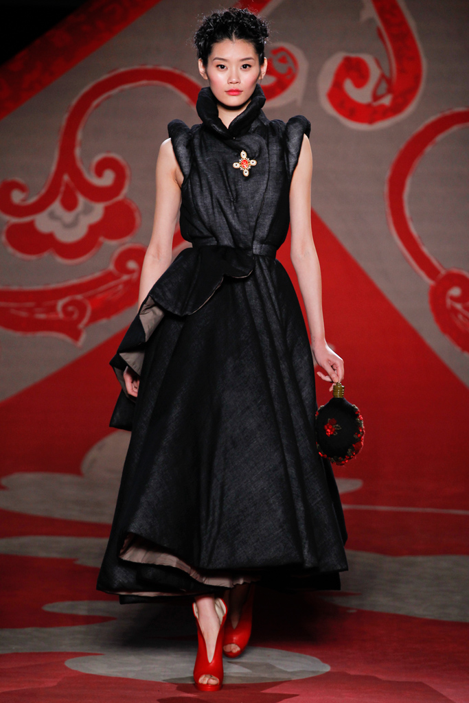 Ulyana Sergeenko 2012ﶬ߼DDƬ