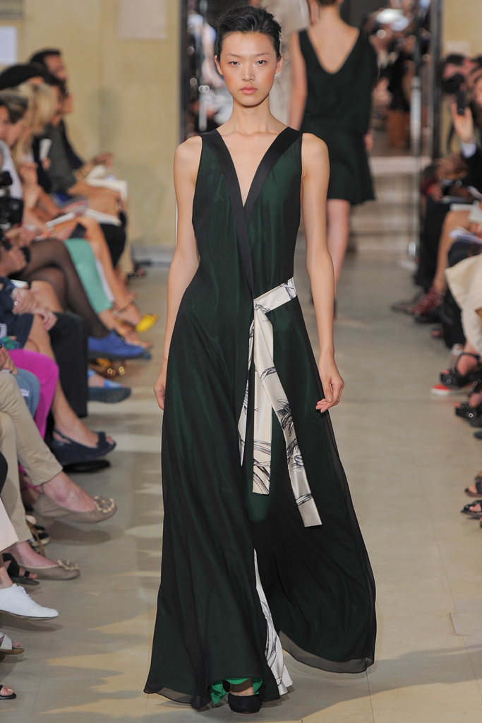 Bouchra Jarrar 2012ﶬ߼DDƬ