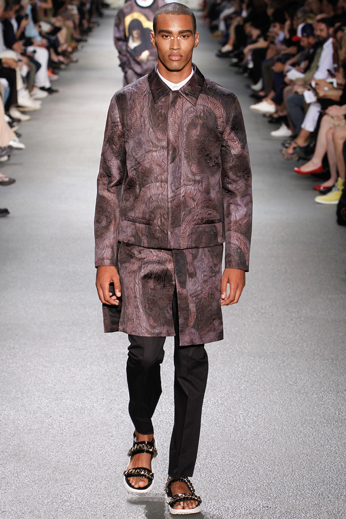 Givenchy 2012ﶬ߼(j)(chng)DDƬ