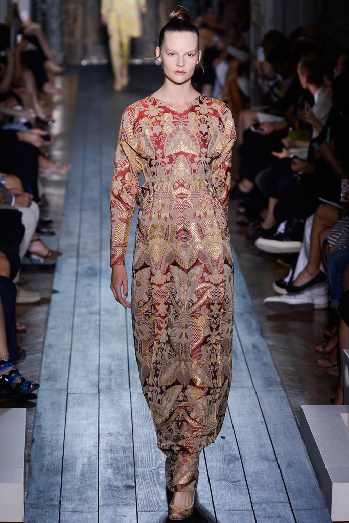 Valentino 2012ﶬ߼(j)(chng)DDƬ