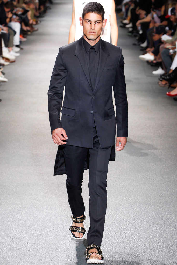 Givenchy 2012ﶬ߼DDƬ