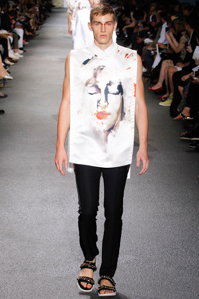 Givenchy 2012ﶬ߼DDƬ