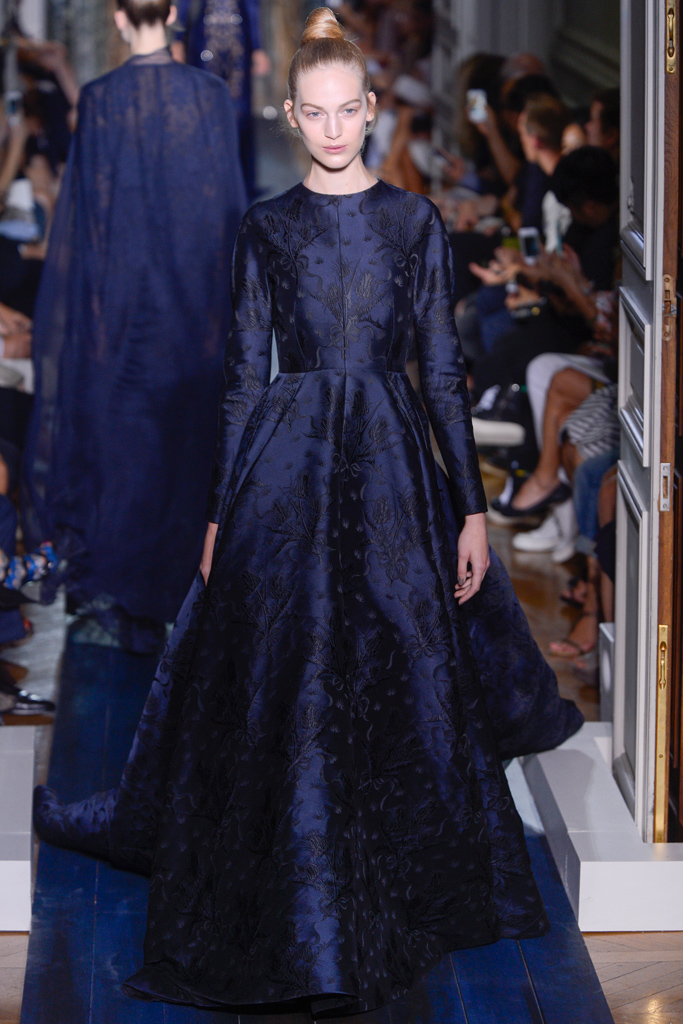 Valentino 2012ﶬ߼(j)(chng)DDƬ
