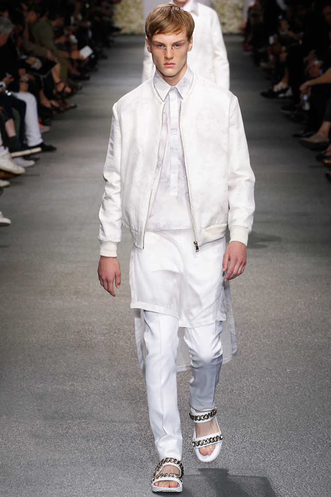 Givenchy 2012ﶬ߼DDƬ