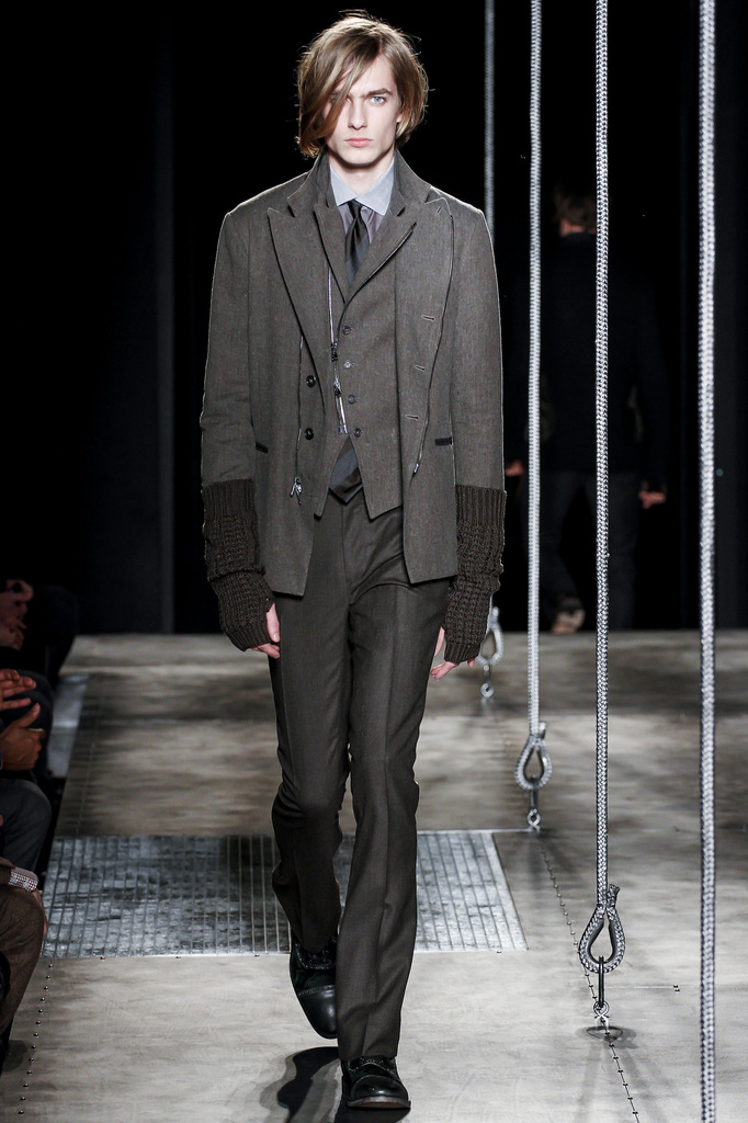 John Varvatos 2013ﶬbDDƬ