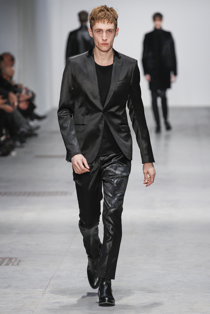 Costume National 2013ﶬbDDƬ