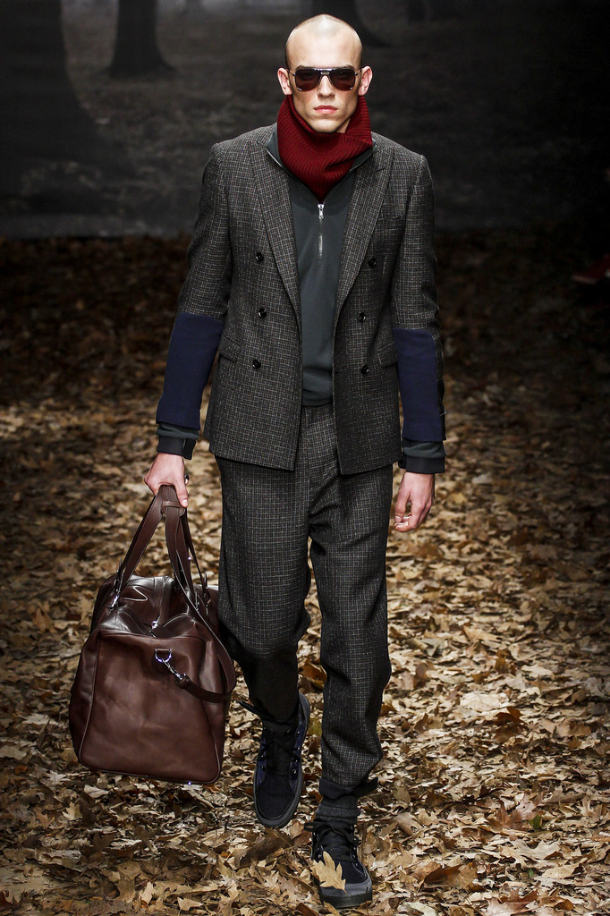 Trussardi 2013ﶬbDDƬ
