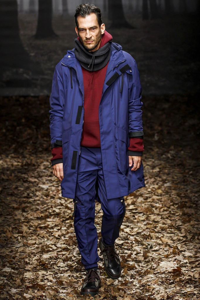 Trussardi 2013ﶬbDDƬ