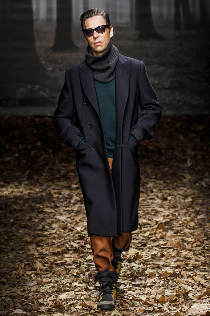 Trussardi 2013ﶬbDDƬ