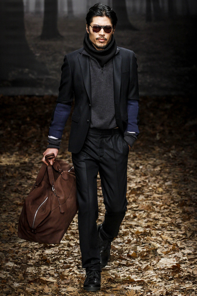 Trussardi 2013ﶬbDDƬ