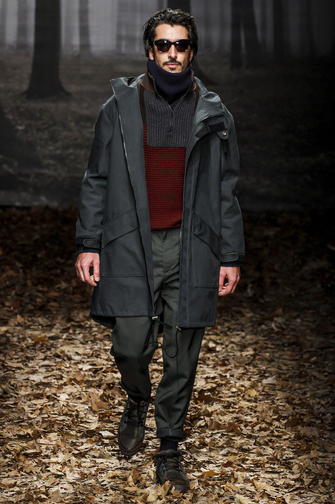 Trussardi 2013ﶬbDDƬ