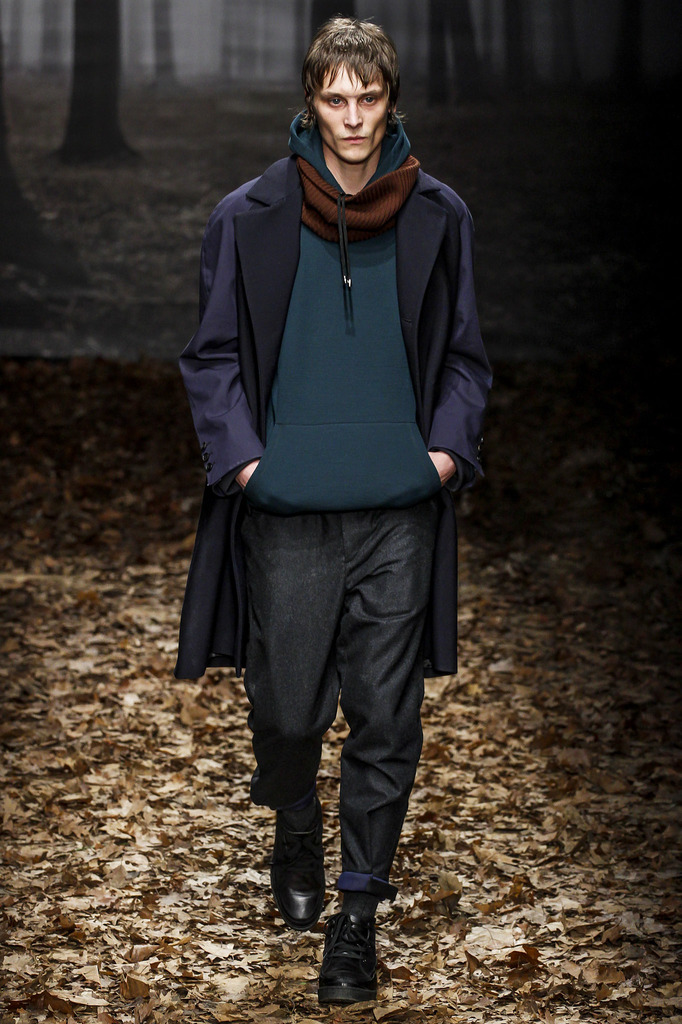 Trussardi 2013ﶬbDDƬ