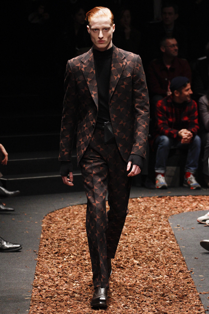 Z Zegna 2013ﶬbDDƬ