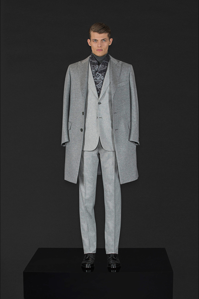 Brioni 2013ﶬbDDƬ