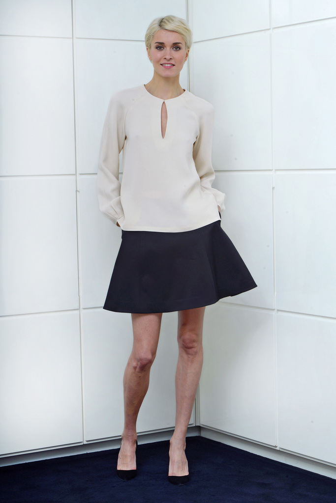 Lisa Perry 2013DDƬ