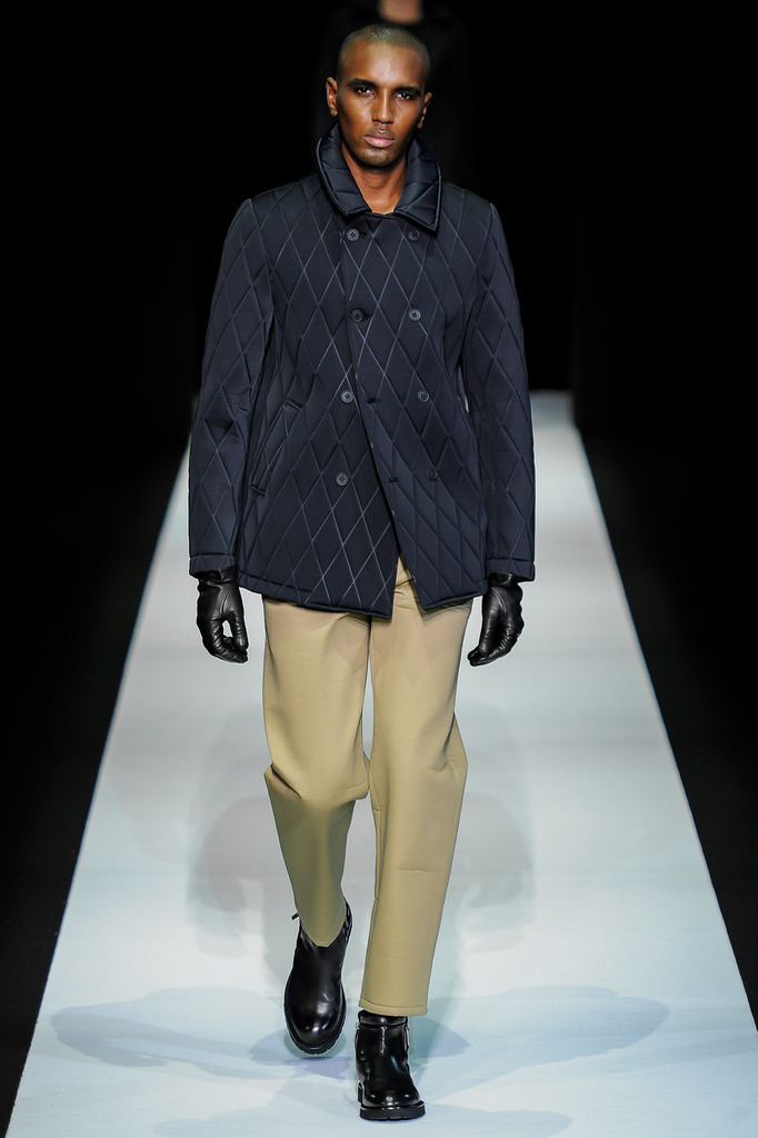 Emporio Armani 2013ﶬbDDƬ