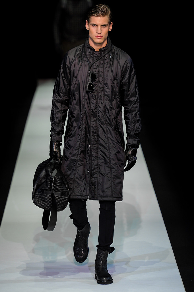 Emporio Armani 2013ﶬbDDƬ