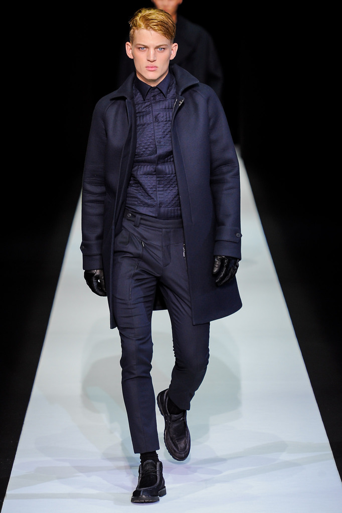 Emporio Armani 2013ﶬbDDƬ