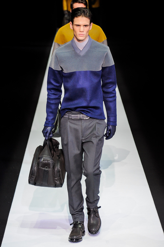 Emporio Armani 2013ﶬbDDƬ