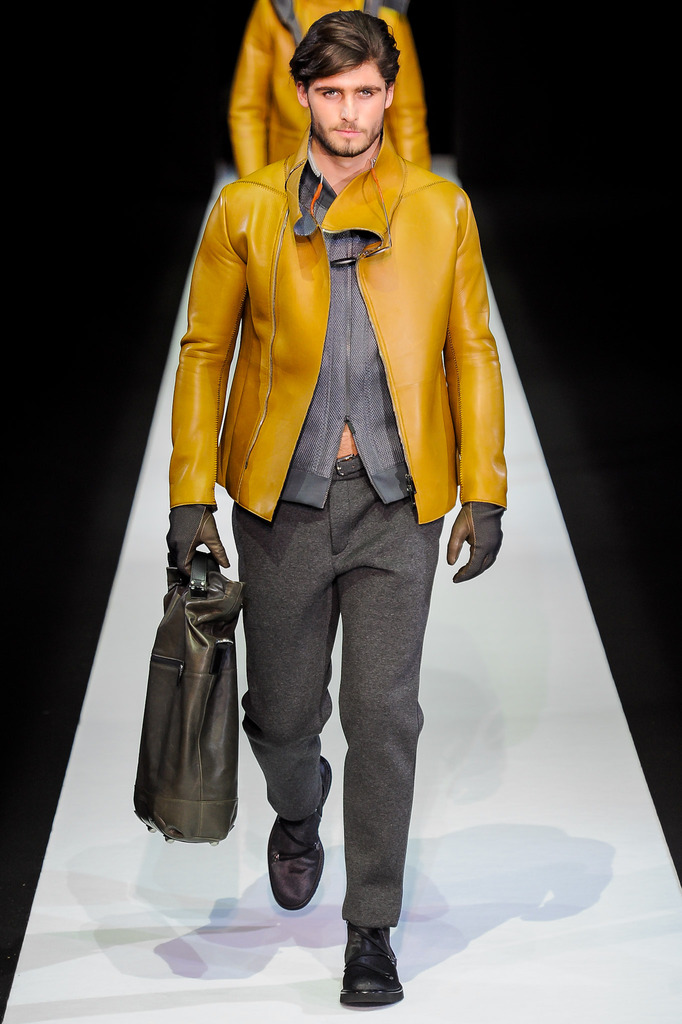 Emporio Armani 2013ﶬbDDƬ
