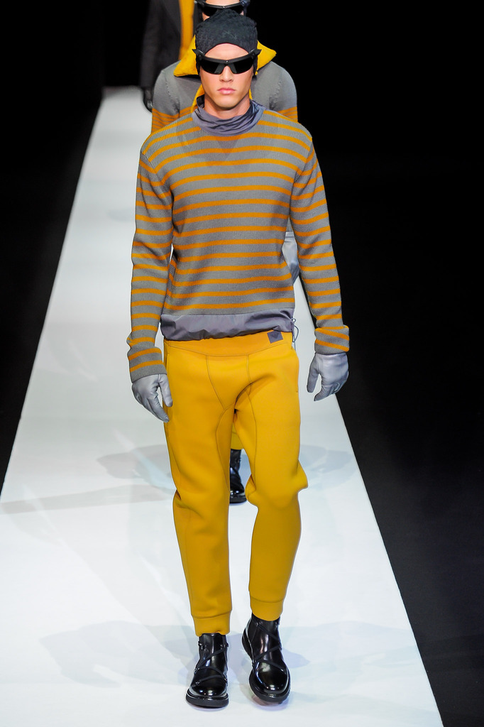 Emporio Armani 2013ﶬbDDƬ